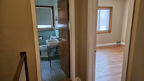 2114 E 73rd St, Chicago, IL 60649 photo 14