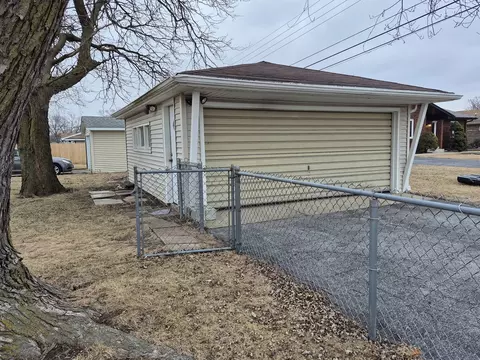 Exterior - Undisclosed, Thornton, IL 60476 photo 6 of 7