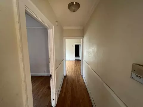 Entry Way - Undisclosed, Chicago, IL 60619 photo 7 of 12