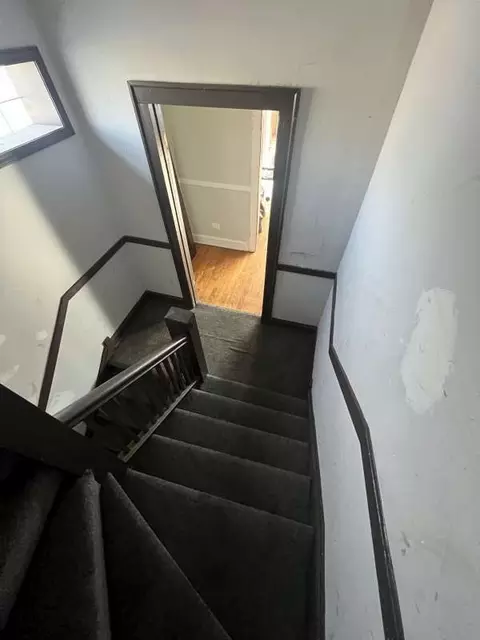 Entry Way - Undisclosed, Chicago, IL 60619 photo 10 of 12