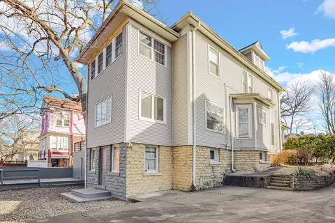 Exterior - 727 S Chicago Ave, Kankakee, IL 60901 photo 6 of 7