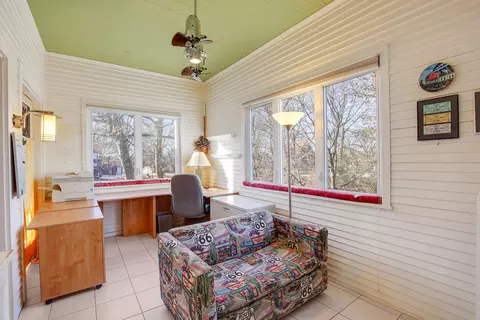Exterior - 727 S Chicago Ave, Kankakee, IL 60901 photo 3 of 7