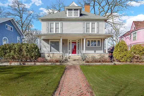 Exterior - 727 S Chicago Ave, Kankakee, IL 60901 photo 2 of 7