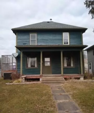 811 Hickory St, Hamilton, IL 62341