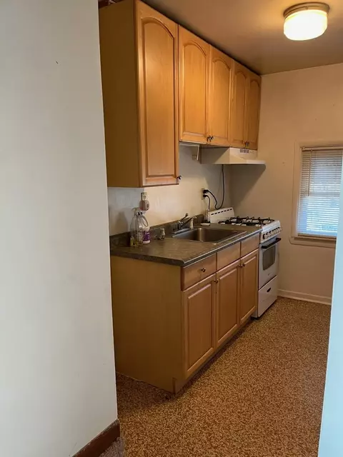 Kitchen - 149 Harrison St, Dekalb, IL 60115 photo 4 of 6