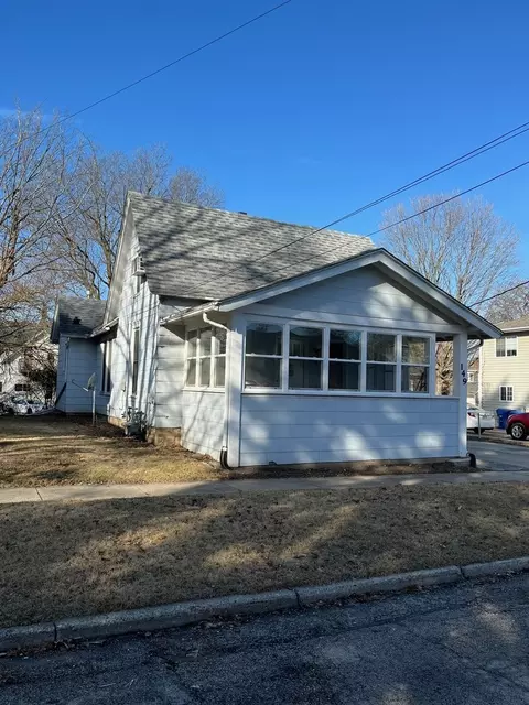 Exterior - 149 Harrison St, Dekalb, IL 60115 photo 1 of 5