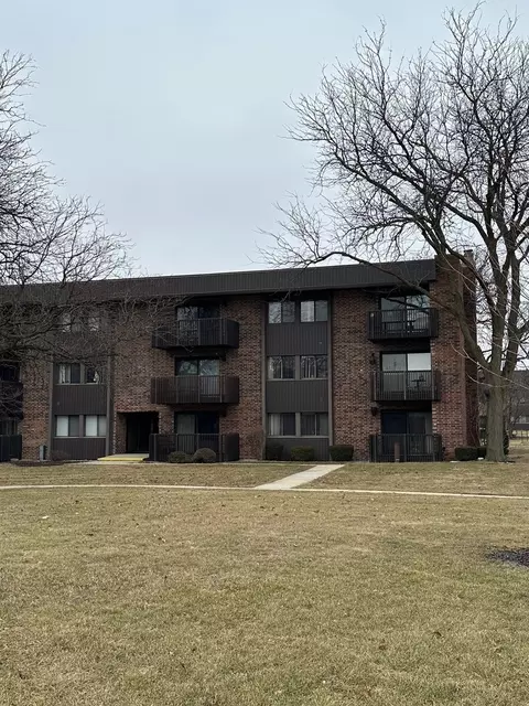 1502 Woodbridge Rd #3A, Joliet, IL 60436
