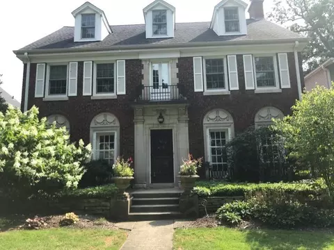 2726 Park Pl, Evanston, IL 60201