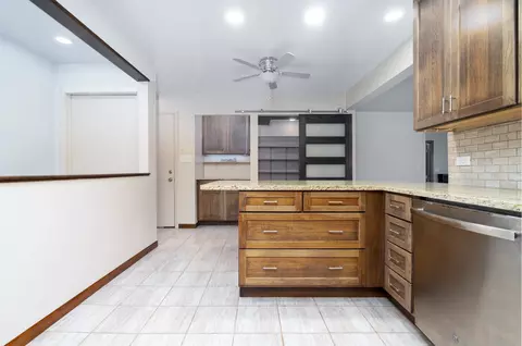 261 W Eagle Lake Rd, Beecher, IL 60401 photo 7