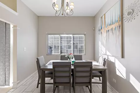 Dining - 5237 Mayfair Ln, Matteson, IL 60443 photo 2 of 2