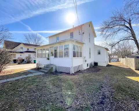 448 Clark St, Marseilles, IL 61341