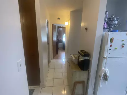 Entry Way - 5600 Astor Ln #201, Rolling Meadows, IL 60008 photo 2 of 3