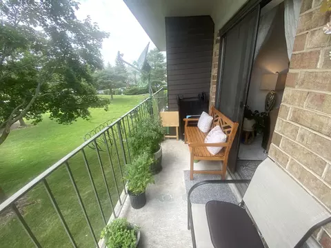 Exterior - 5600 Astor Ln #201, Rolling Meadows, IL 60008 photo 3 of 10