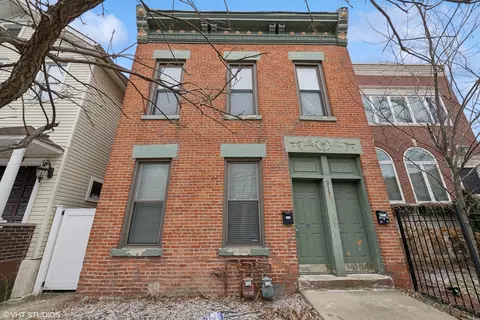 2119 W Race St, Chicago, IL 60612