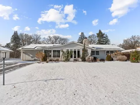 2404 Rock Ter, Rockford, IL 61103