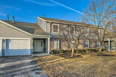 690 Greenfield Ct #A1, Bartlett, IL 60103