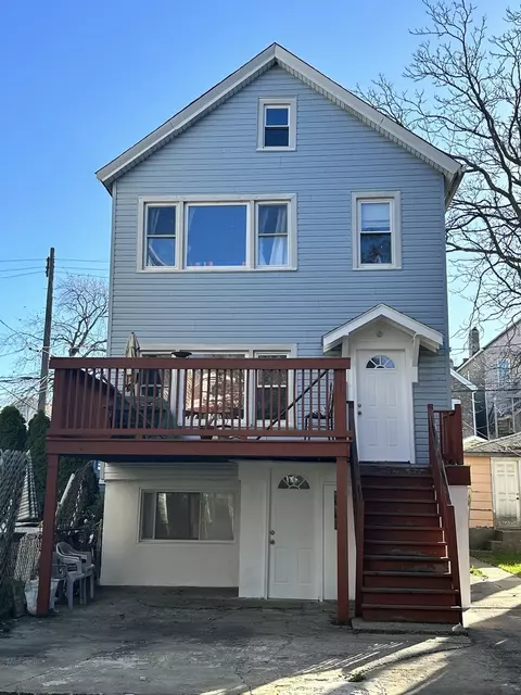 2341 W 18th Pl, Chicago, IL 60608