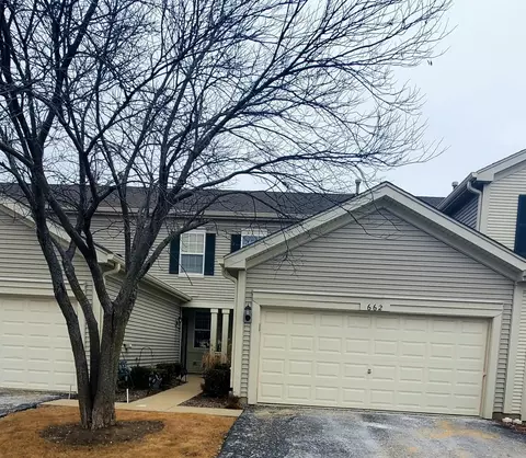 662 W Kristina Ln, Round Lake, IL 60073