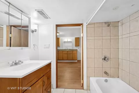 5414 N Luna Ave, Chicago, IL 60630 photo 19