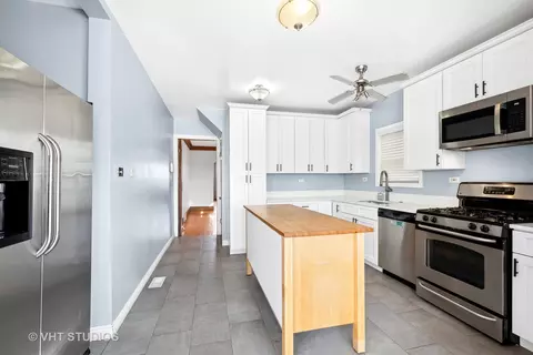 5414 N Luna Ave, Chicago, IL 60630 photo 7