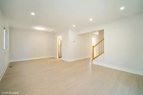Living - 1672 Ottawa Ct, Wheeling, IL 60090 photo 3 of 3