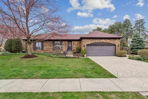 56 Garfield Ridge Ct, Burr Ridge, IL 60527 photo 7