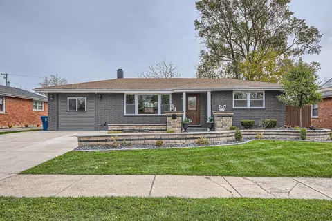 1225 Barbara Ln, Chicago Heights, IL 60411