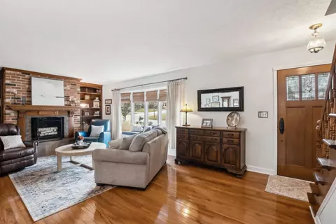 Entry Way - 600 Briar Ln, Morris, IL 60450 photo 1 of 1