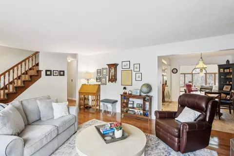 Living - 600 Briar Ln, Morris, IL 60450 photo 6 of 7