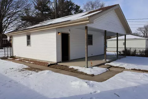 961 S 8th Ave, Kankakee, IL 60901 photo 3