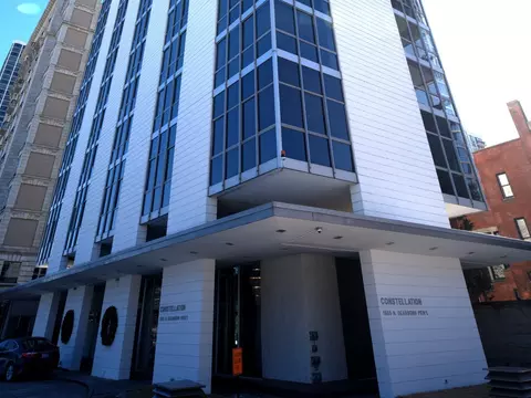 1555 N Dearborn Pkwy #18D, Chicago, IL 60610