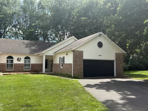 3448 Daren Dr #3448, Freeport, IL 61032