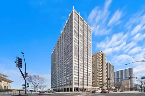 6171 N Sheridan Rd #2412, Chicago, IL 60660