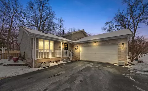 22801 Frederick Rd, Steger, IL 60475