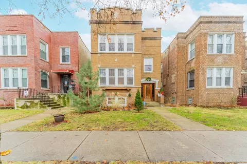 5428 N Sawyer Ave, Chicago, IL 60625