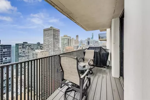 200 E Delaware Pl #30C, Chicago, IL 60611 photo 38