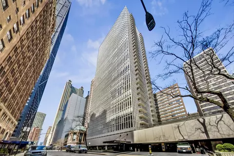 200 E Delaware Pl #30C, Chicago, IL 60611