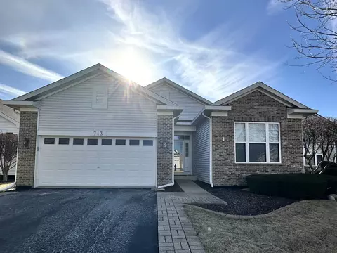 743 S Mecosta Ln, Romeoville, IL 60446