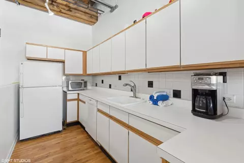 Kitchen - 312 N May St #2F, Chicago, IL 60607 photo 1 of 2