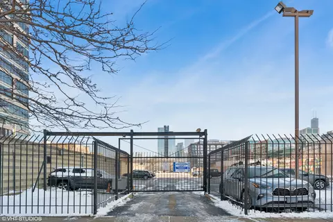 Exterior - 312 N May St #2F, Chicago, IL 60607 photo 1 of 1