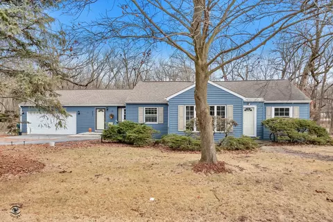 3537 Williams Ln, Crete, IL 60417