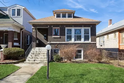 9406 S Saint Lawrence Ave, Chicago, IL 60619