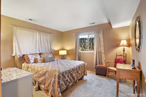 4733 Crystal Trl, Mchenry, IL 60050 photo 16