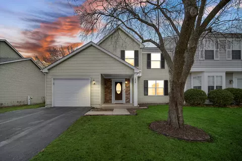 108 N Southport Rd, Mundelein, IL 60060