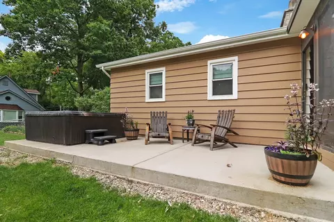 2618 Apache Trl, Mchenry, IL 60051 photo 4