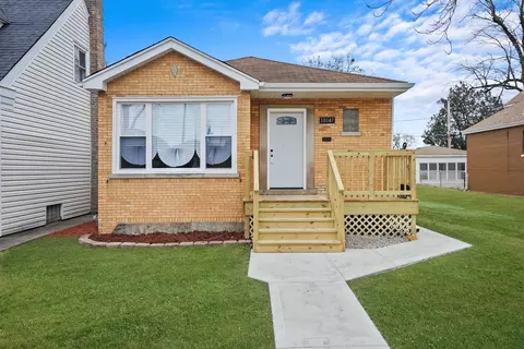 10147 S Princeton Ave, Chicago, IL 60628