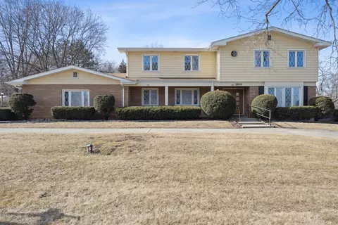 1804 S Meyers Rd, Lombard, IL 60148