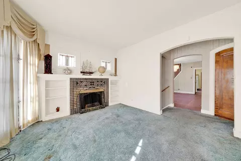 1500 E 85th Pl, Chicago, IL 60619 photo 2