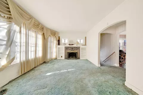 1500 E 85th Pl, Chicago, IL 60619 photo 3