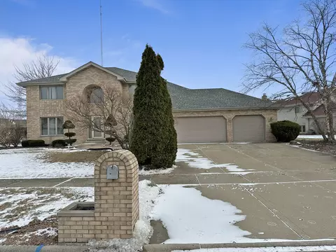 19405 York Dr, Mokena, IL 60448